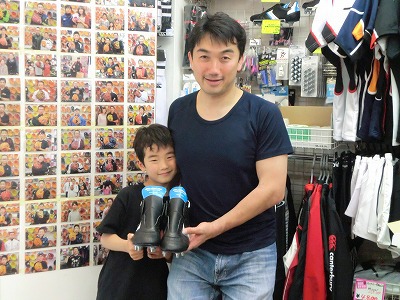 スズキスポーツBluesoleラグビースパイク! カラー、足型ぴったり