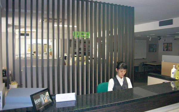  JSV}D